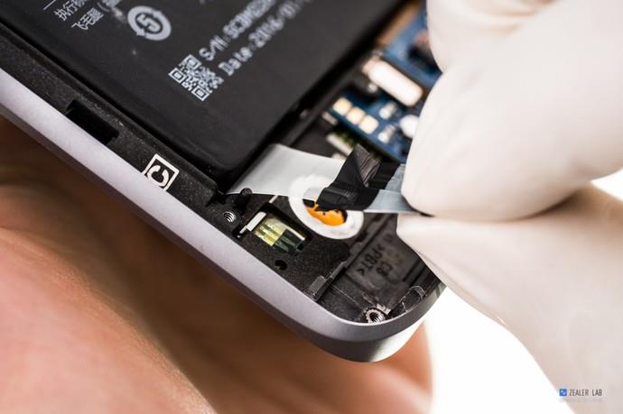 小米5详尽拆解：全面探寻“黑科技”