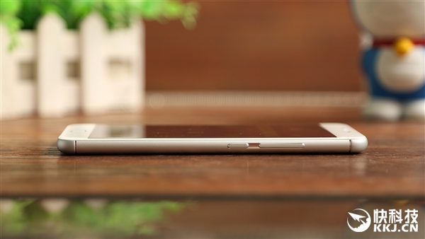 799元魅蓝Note 3对比Pro 5图赏：更漂亮