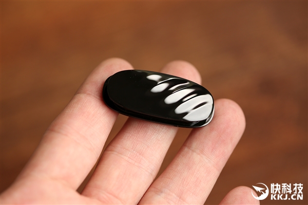 79元魅族首款手环bong P2图赏：小米怎么看？