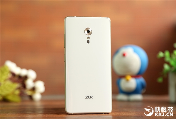 联想ZUK Z2 Pro真机图赏：全球最窄黑边