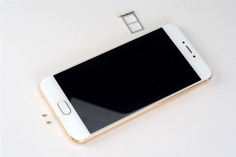 敢卖2799元！魅族PRO 6拆解：做工用料赞