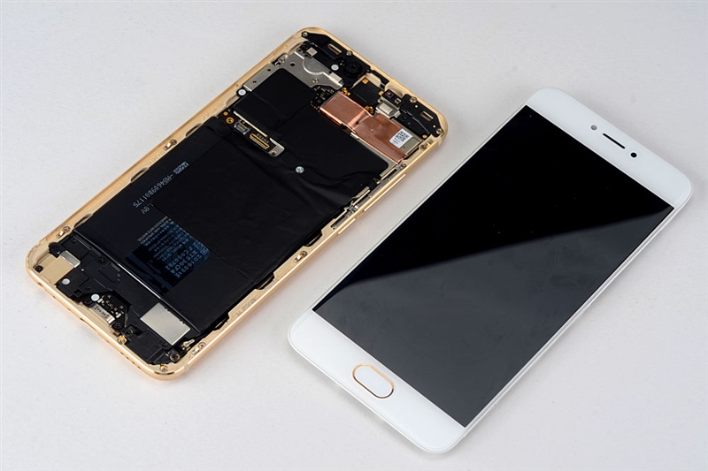 敢卖2799元！魅族PRO 6拆解：做工用料赞