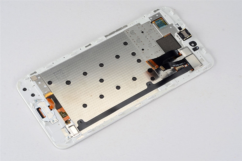 敢卖2799元！魅族PRO 6拆解：做工用料赞