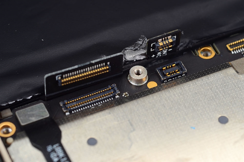 敢卖2799元！魅族PRO 6拆解：做工用料赞