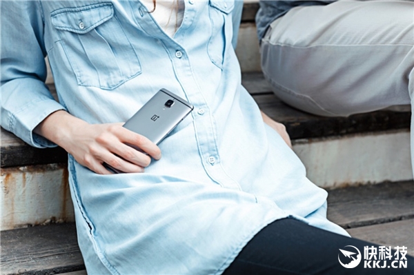 手感真TM爽！一加3真机高清图赏：最强国产骁龙820旗舰