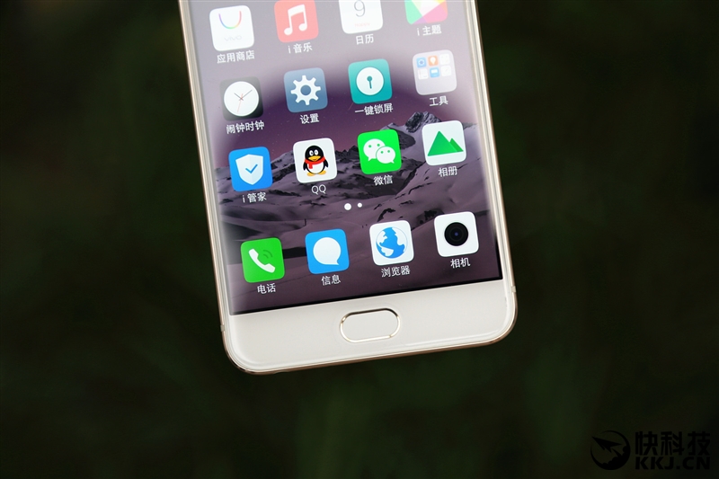 自拍自高！最火国产智能机vivo X7深度评测：2498元