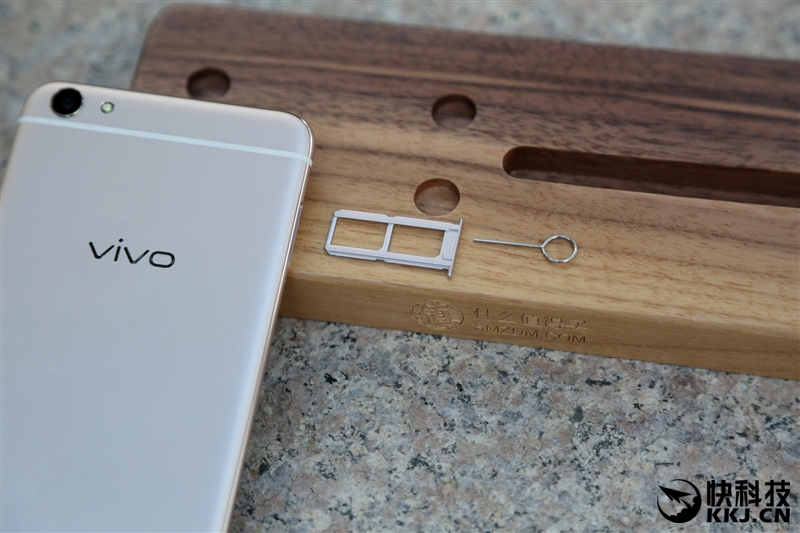自拍自高！最火国产智能机vivo X7深度评测：2498元