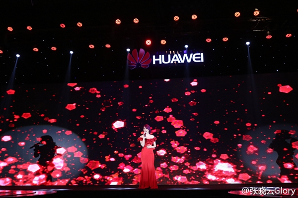 华为P9正式登陆越南：天后级歌手代言