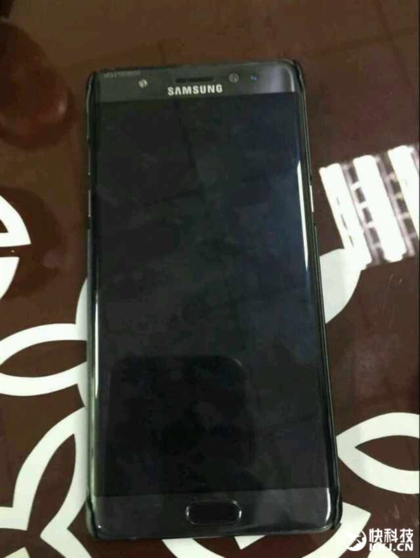 三星Note 7真机大曝光！颜值秒杀iPhone 7