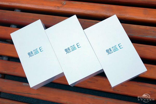 1299元YunOS加持！魅蓝E金灰蓝三色现场图赏