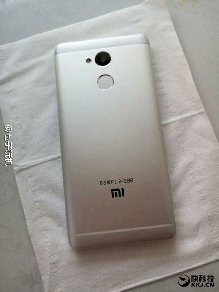 这就来了！小米给力新机红米4真机完全曝光