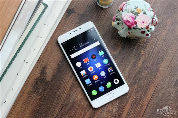 1299元！魅蓝新机U20开箱：双玻璃机身