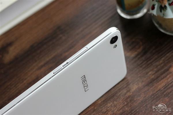 1299元！魅蓝新机U20开箱：双玻璃机身