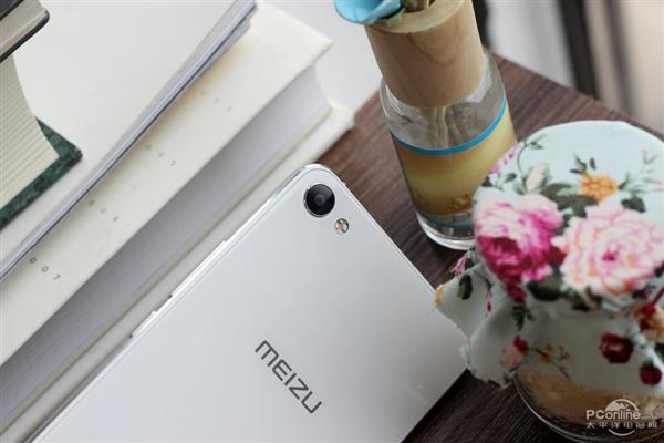 1299元！魅蓝新机U20开箱：双玻璃机身