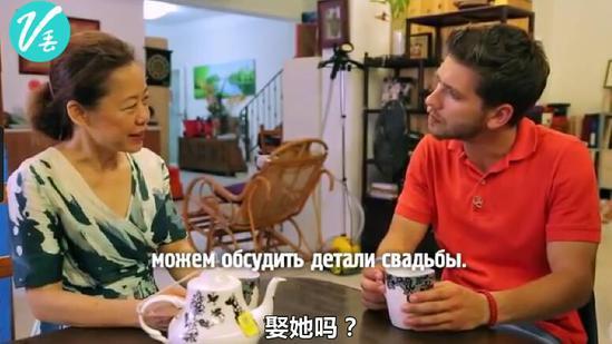 深圳200元组装一部手机：国外美女主持惊呆了