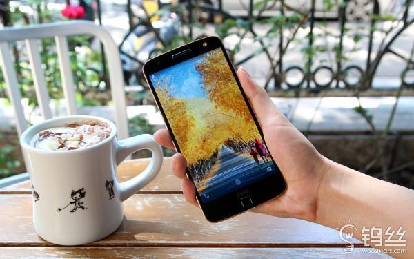 今日发布！联想Moto Z国行抢先体验：全球最薄金属旗舰