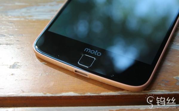 今日发布！联想Moto Z国行抢先体验：全球最薄金属旗舰