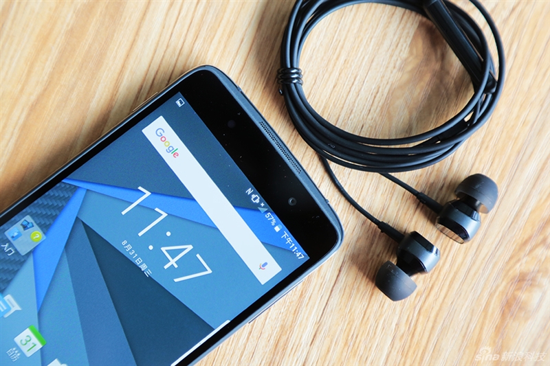 黑莓DTEK50图评：向全键盘、BB10系统做最后告别！