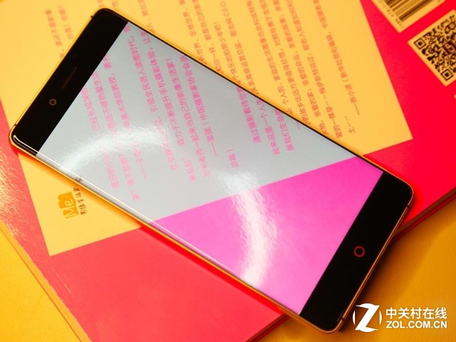 极致无边框体验 nubia Z11黑金版热销中 