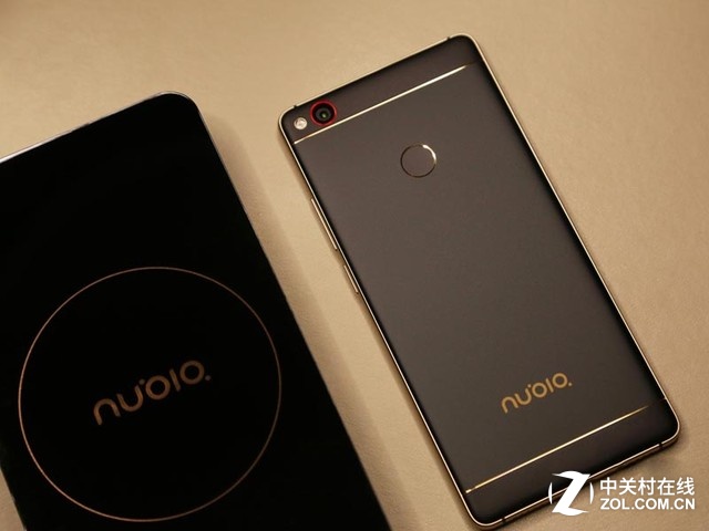 极致无边框体验 nubia Z11黑金版热销中 