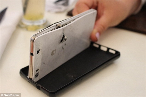 P8青春版挡子弹救下男子命：华为又送他一台