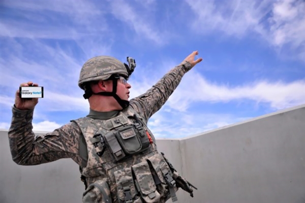 Note 7电池爆炸后 全球网友都不淡定了……