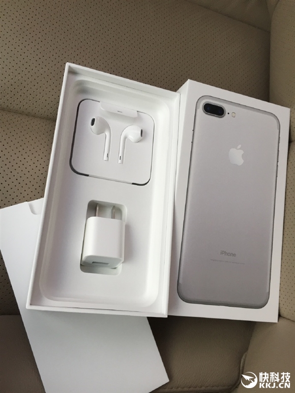 iPhone 7/7 Plus今日正式发售：你的iPhone 7到货了吗？