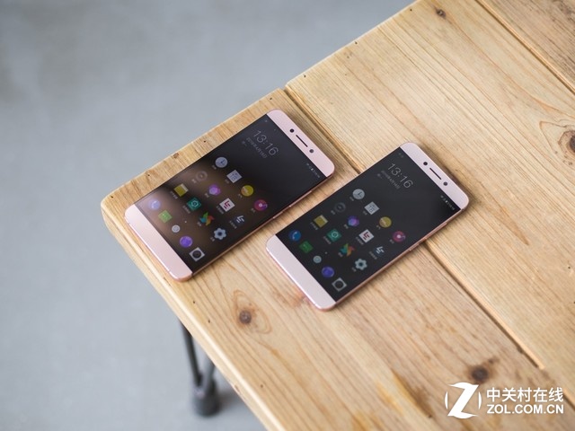 大屏爽看电影 乐视 乐Max2报价2099元 