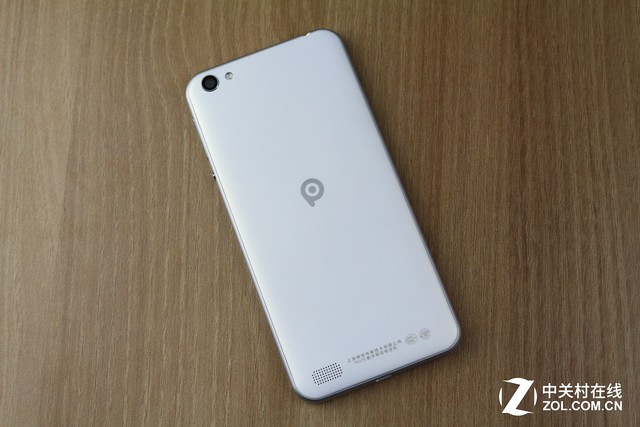 千元新黑马 PPTV手机V1即将999元开售 