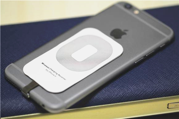 iPhone开始为无线充电作准备？ 