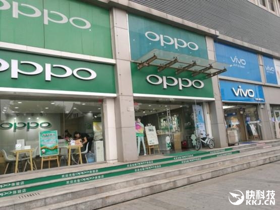 OPPO/vivo成中国手机第一！雷军：小米不会学他们