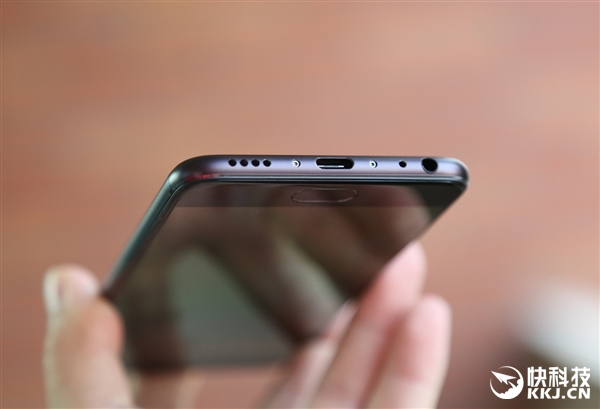 魅族PRO 6s开箱图赏：半年打磨的旗舰