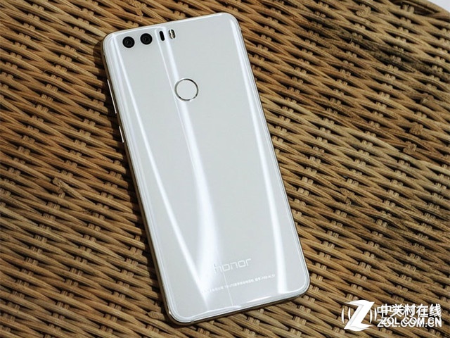 就怕手慢 天猫这些手机一眨眼就抢没 