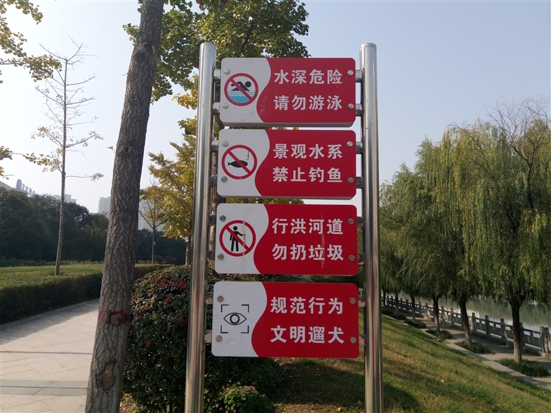 最美699元手机 魅蓝5体验评测