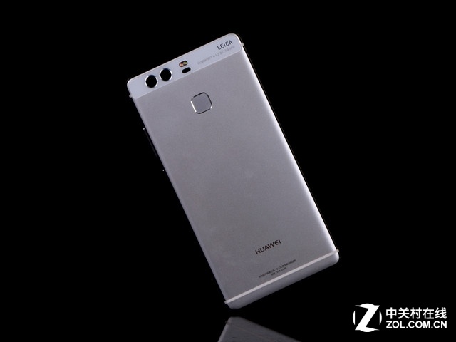 后置双徕卡摄像 华为P9皓月银 售2699元 